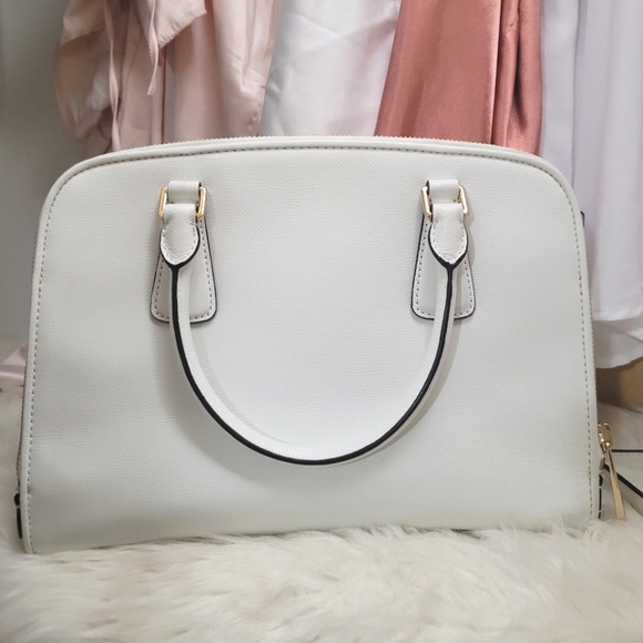 Optic White Michael Kors Reese Satchel - Picture 2 of 9